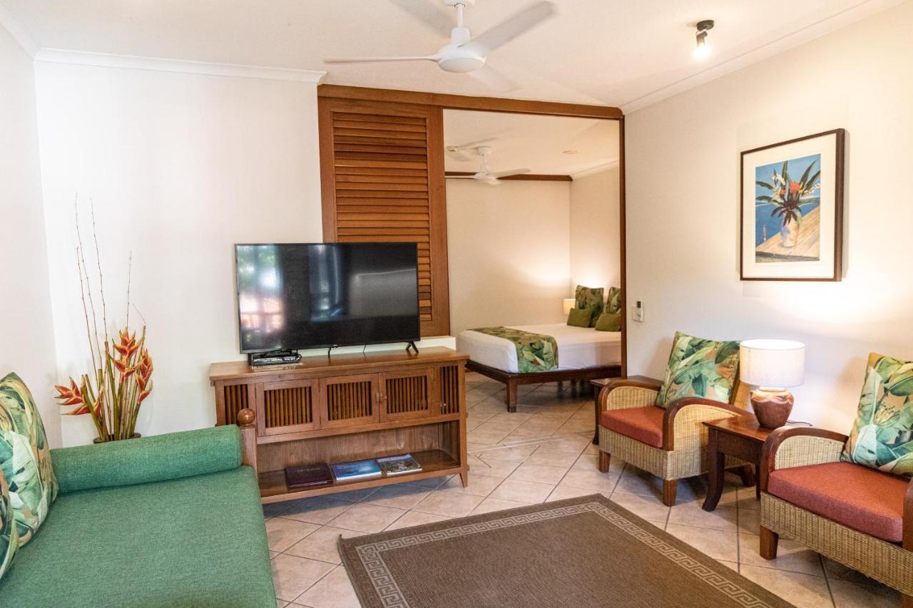 Hibiscus & - Official Onsite Reception & Check In Resort 4*