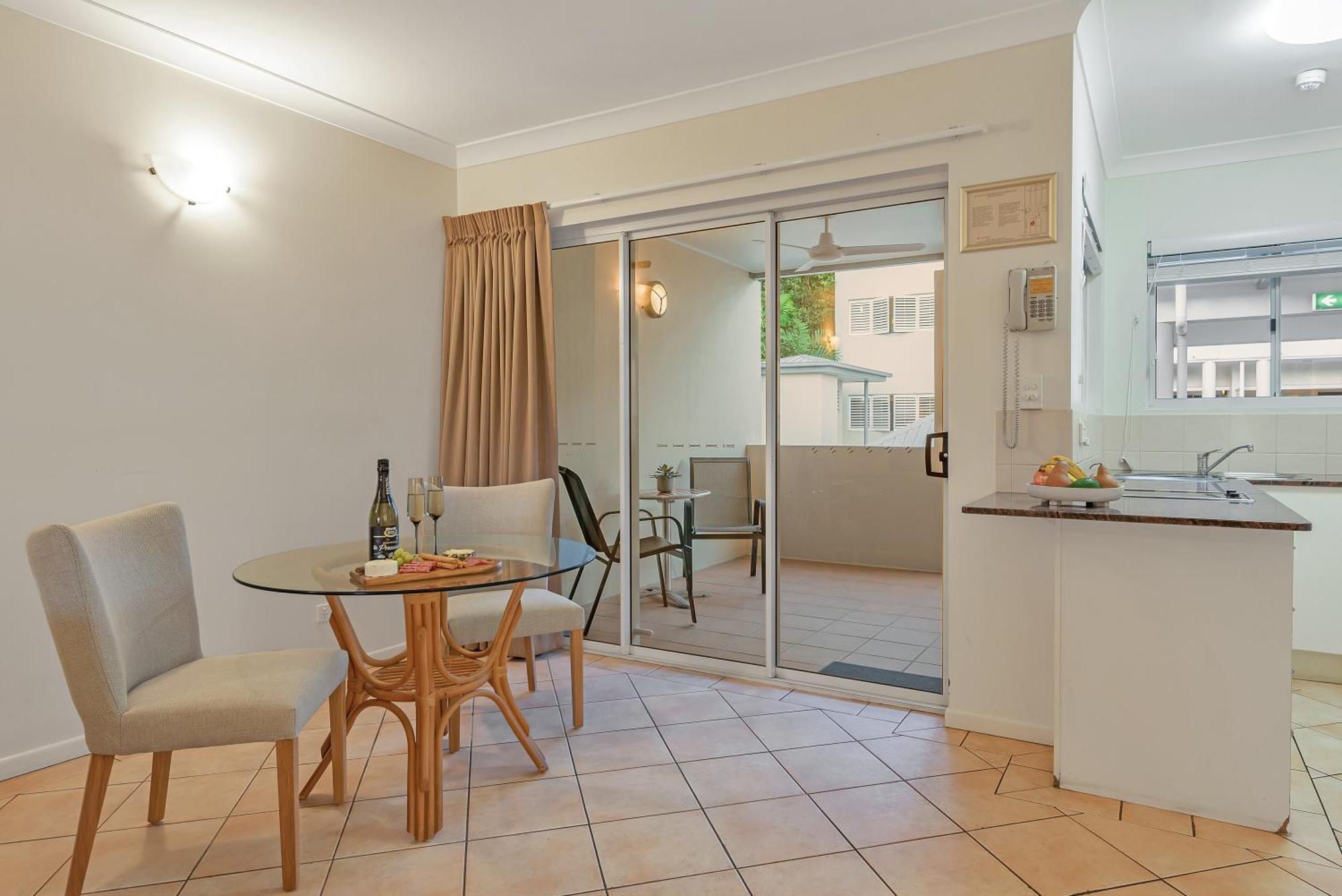 The Newport On Macrossan Aparthotel 4*