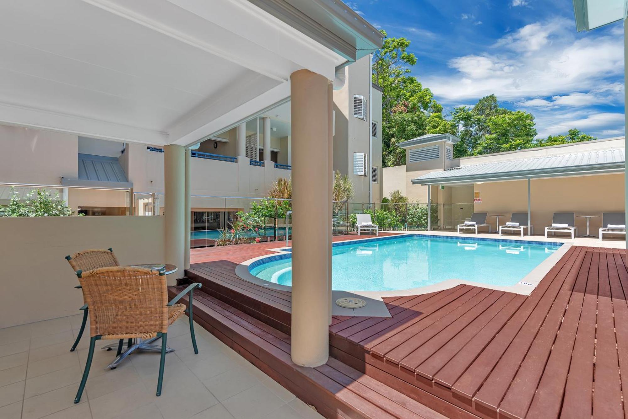 Aparthotel The Newport On Macrossan Port Douglas