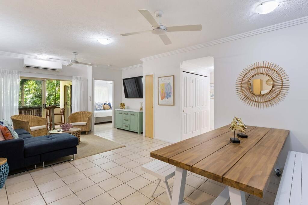 Apartment Laidback Living At Plaza Poolside Port Douglas