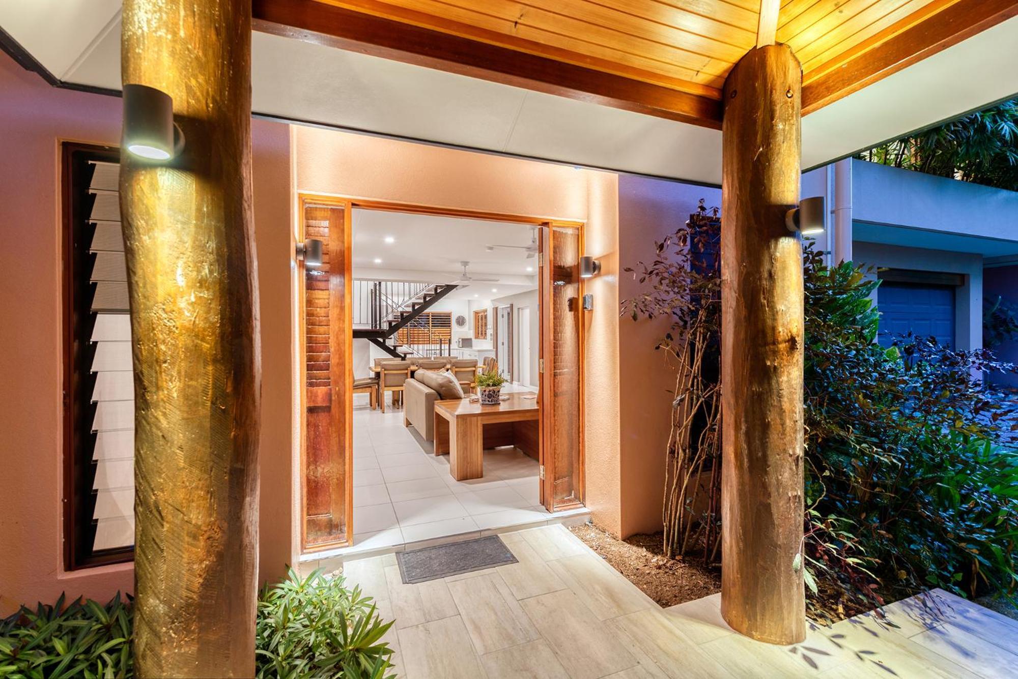 3 @ Chez Willow, 2 Mins To Four Mile Villa Port Douglas