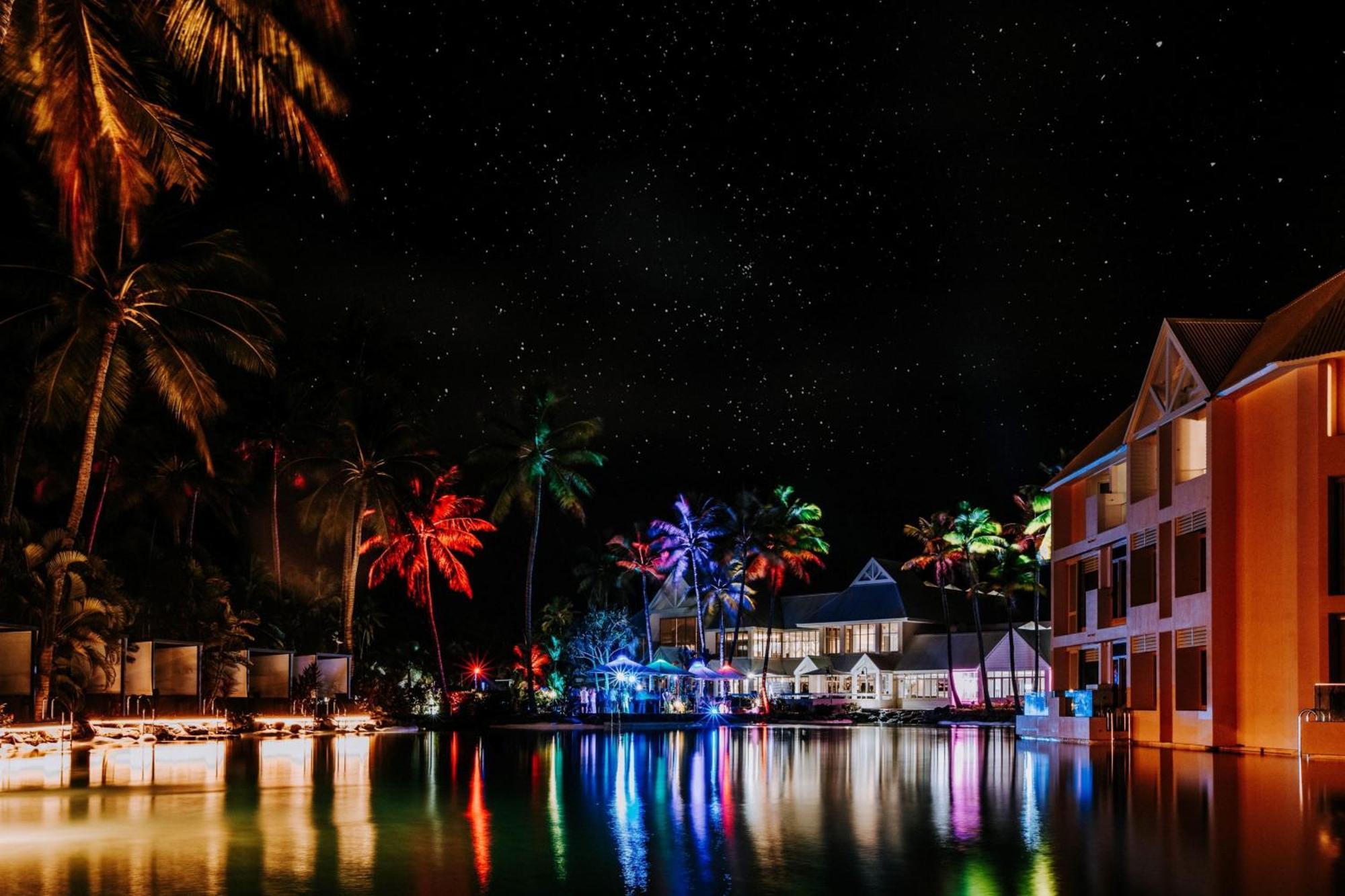 Sheraton Grand Mirage Resort, Resort