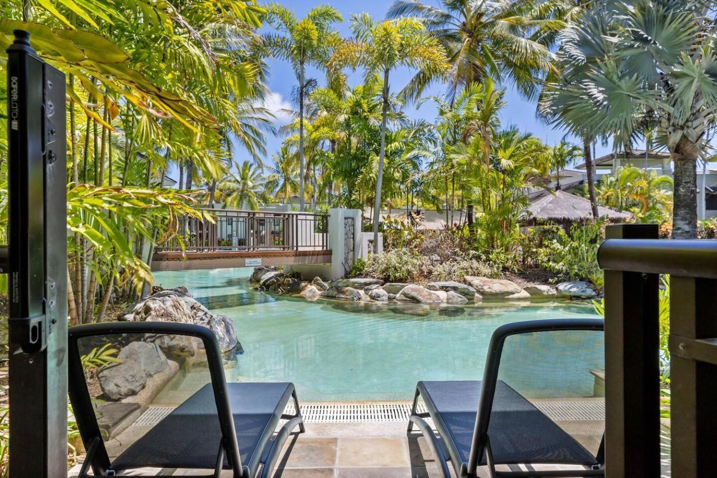 'the Palms' Swim-out Comfort Meets Tropical Charm * Port Douglas