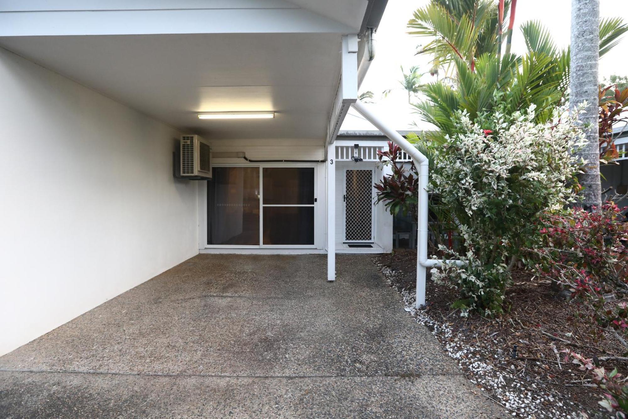 Apartment 1 Bed Close To The Beach And Town