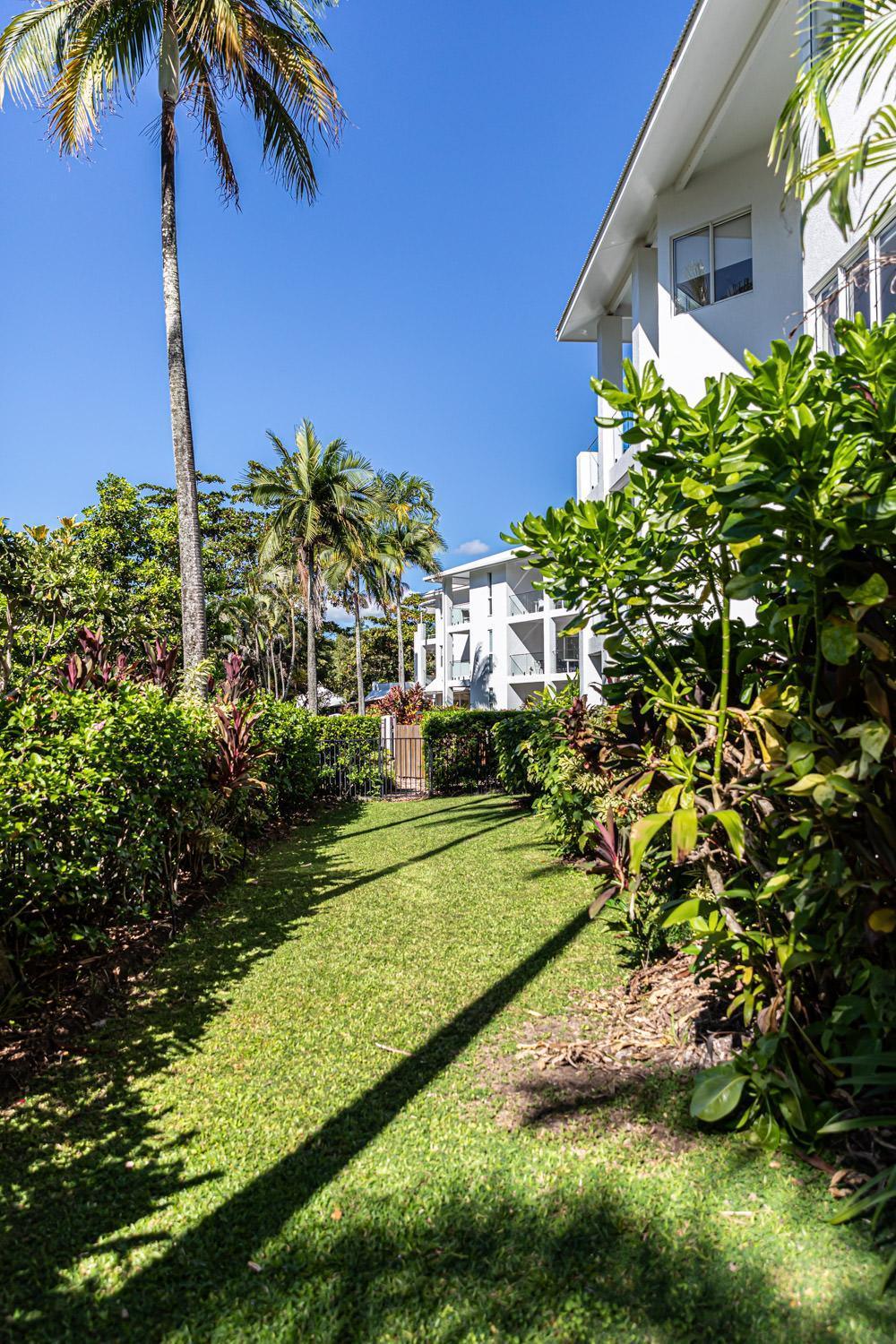Beaches - Official Onsite Reception & Check In Port Douglas