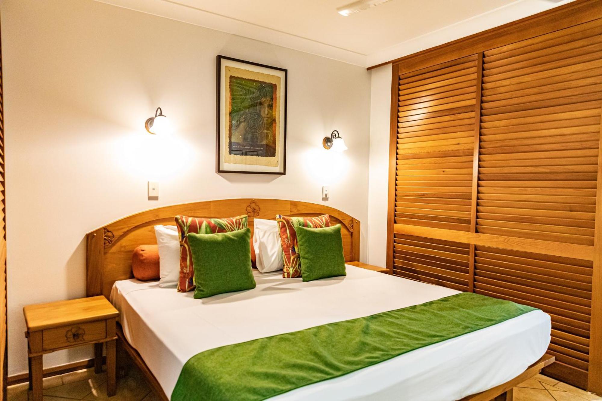 Hibiscus & - Official Onsite Reception & Check In Resort