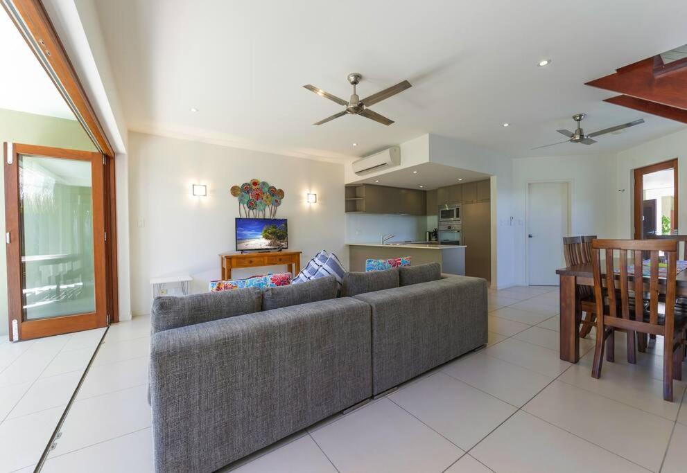Watermark 2 - 3 Bedroom Villa, Private Heated Pool * Port Douglas