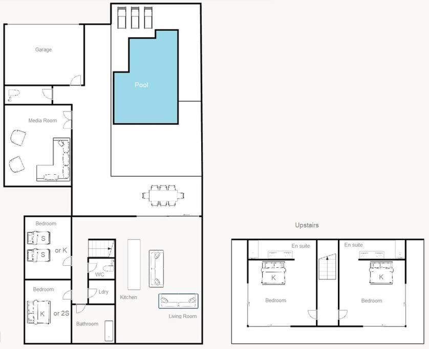 6 Beachfront Mirage - Luxury 4 Bedroom Holiday home *