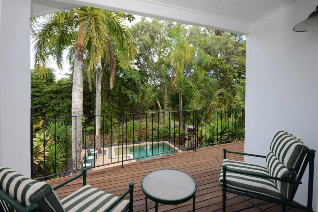 Holiday home The - A Spacious Near And Town