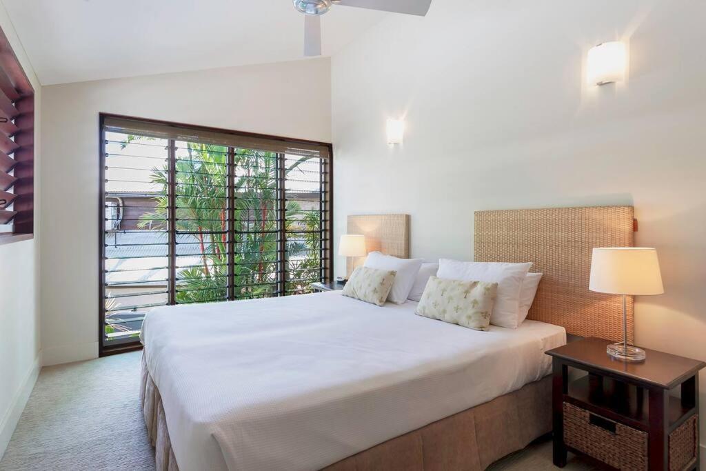 Leilani Tiare - Stylish On Four Mile * Port Douglas