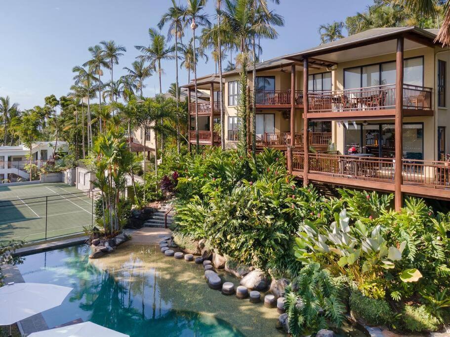 The Point No.3 - Executive 3 Bedroom In Town Port Douglas