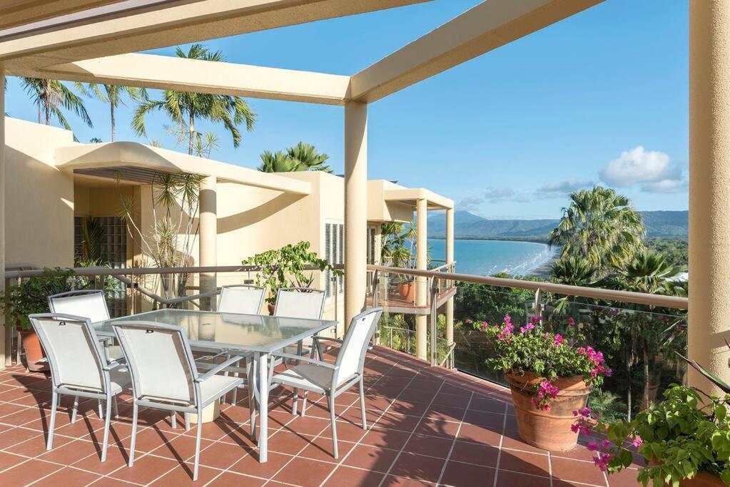 Apartment Hill No.6 - Stunning Coral Sea Views Port Douglas