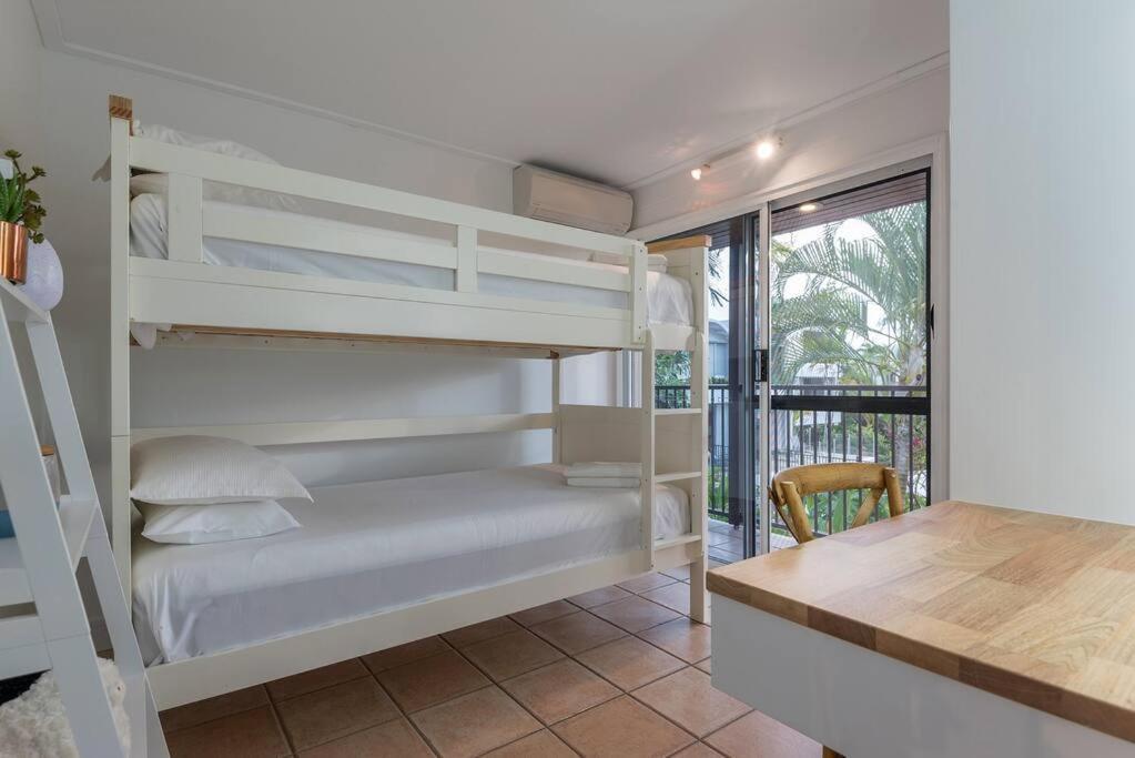 10 Wharf Street - A Tropical Family Holiday home