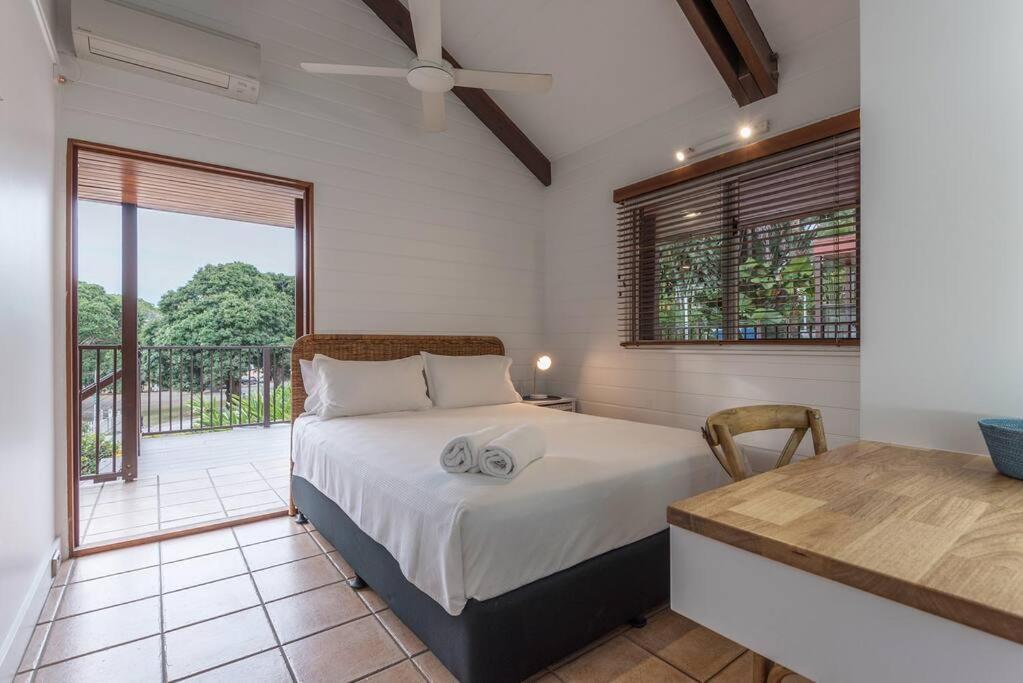 Holiday home 10 Wharf Street - A Tropical Family