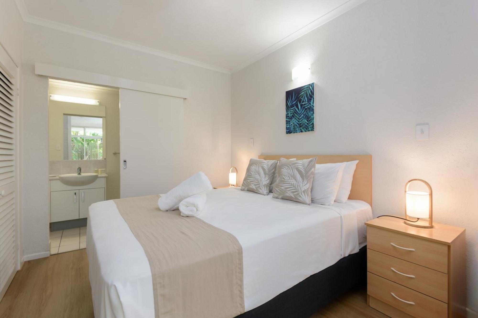 Apartment 1 Bedroom Ground Floor @ Palm
