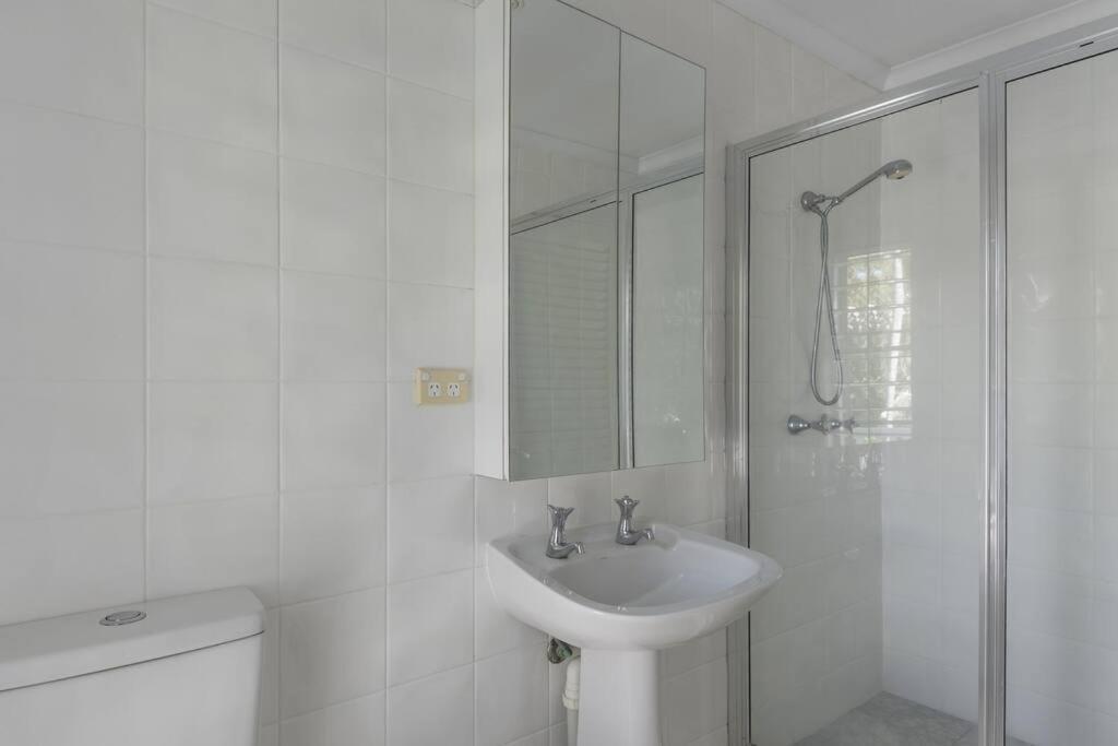Driftaway On Garrick Street - Holiday home