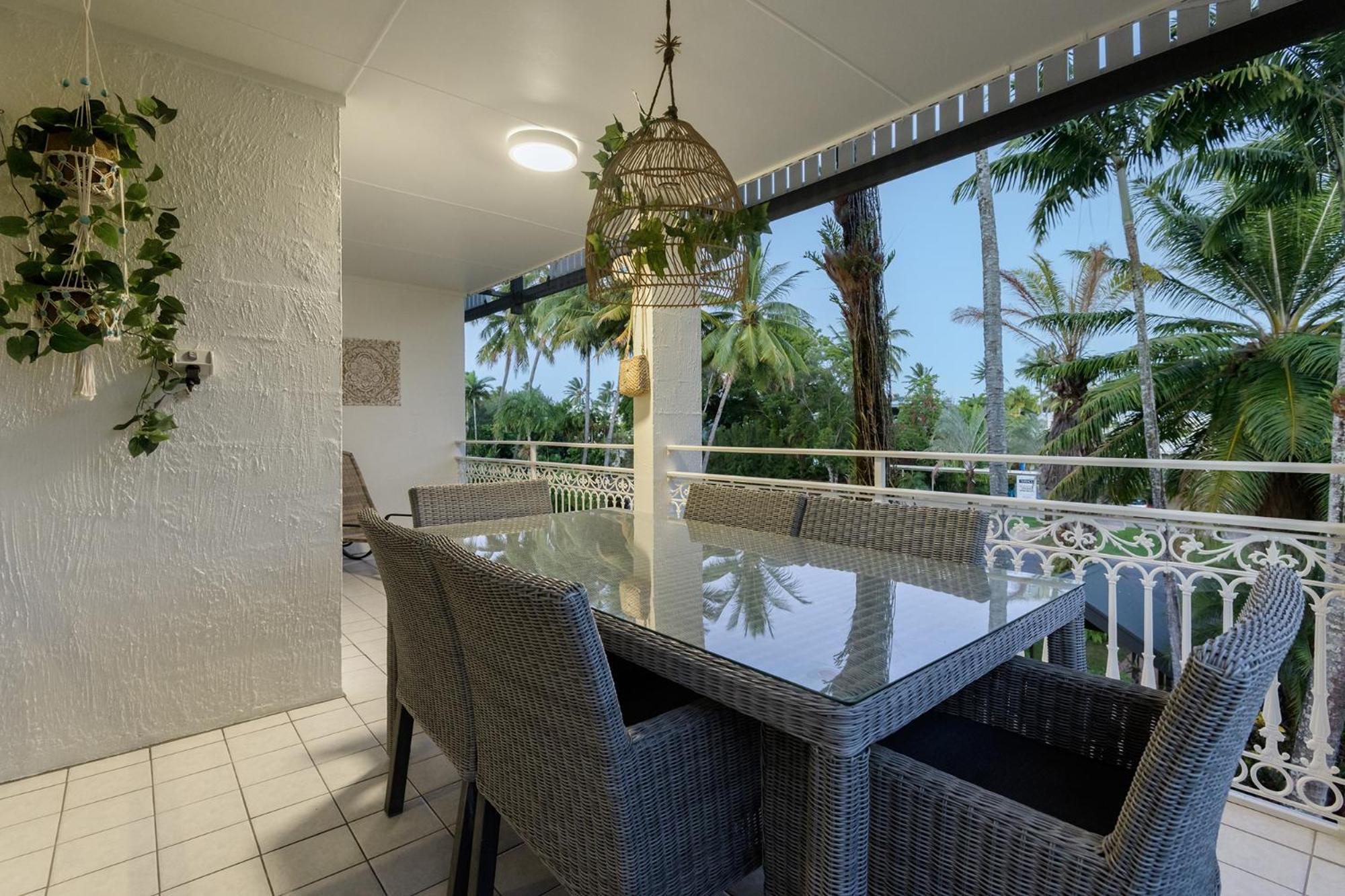 Garrick House Aparthotel 3*