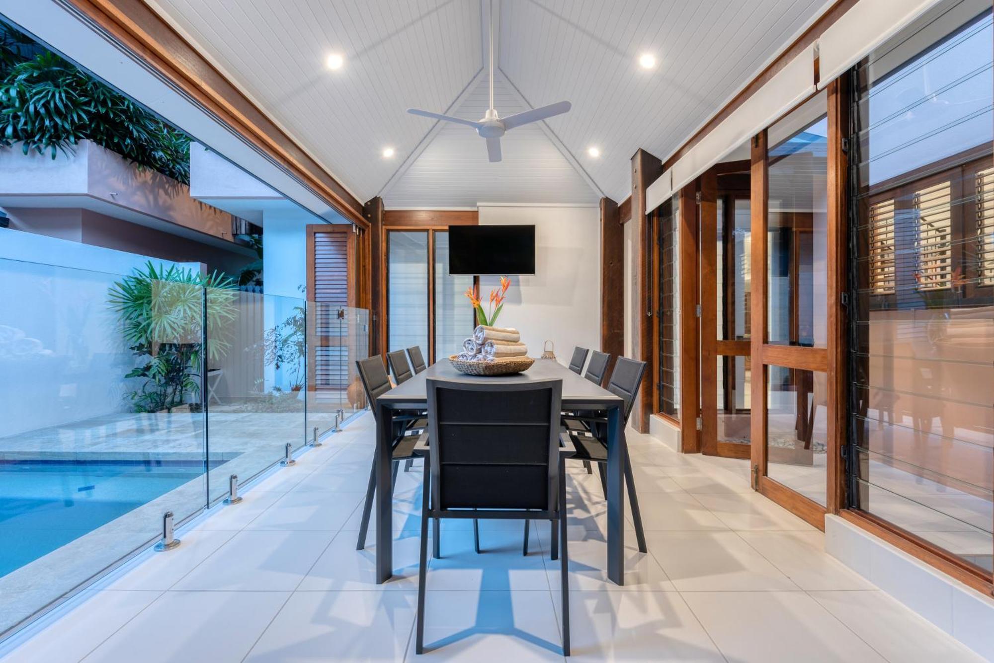 3 @ Chez Willow, 2 Mins To Four Mile Port Douglas