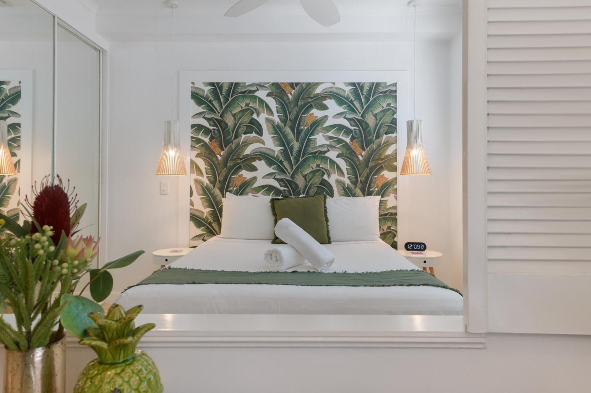 Palm Views At Coral *