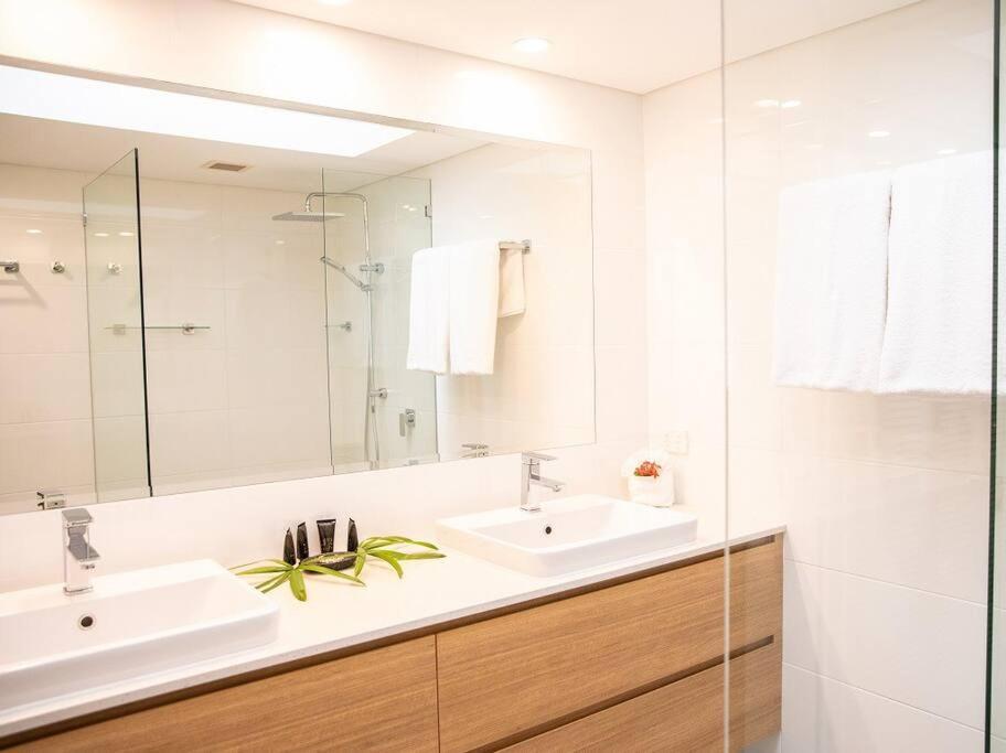Villa Mirage Villa#431- Absolute Beachfront Port Douglas