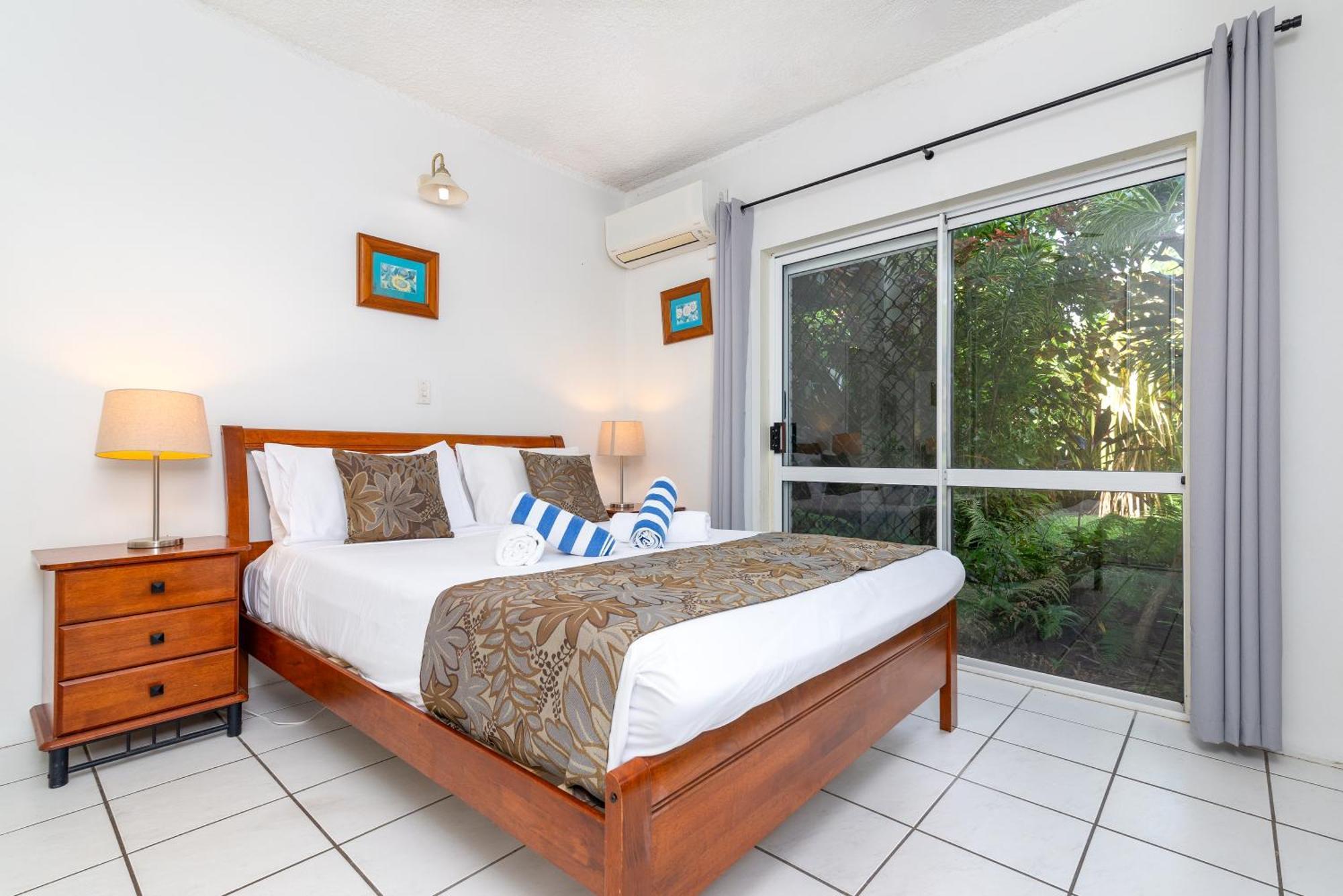 Seascape Holidays At The Queenslander * Port Douglas