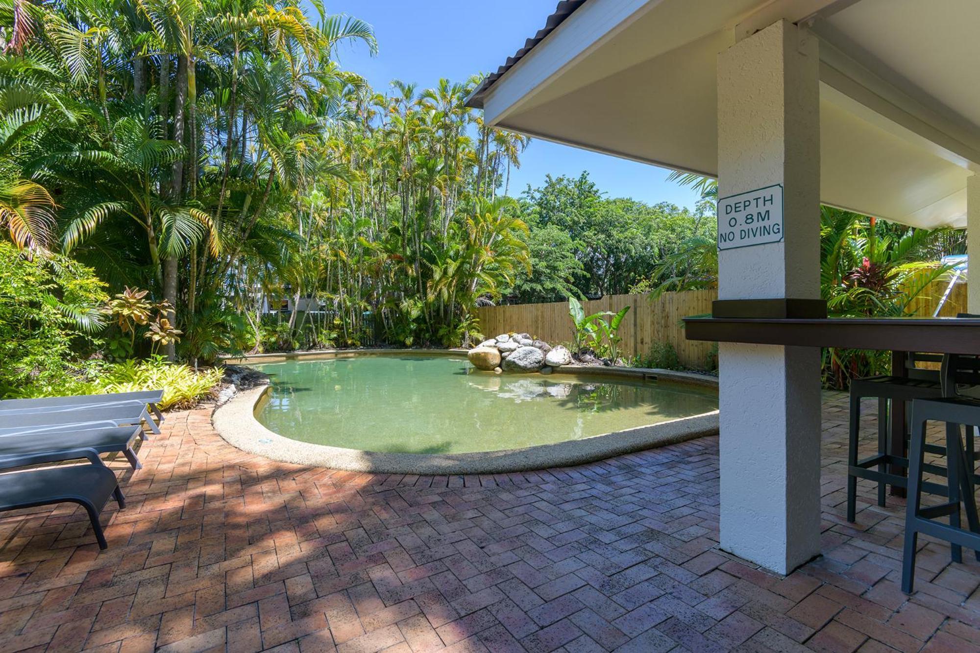 Apartment 4 At Palm Port Douglas