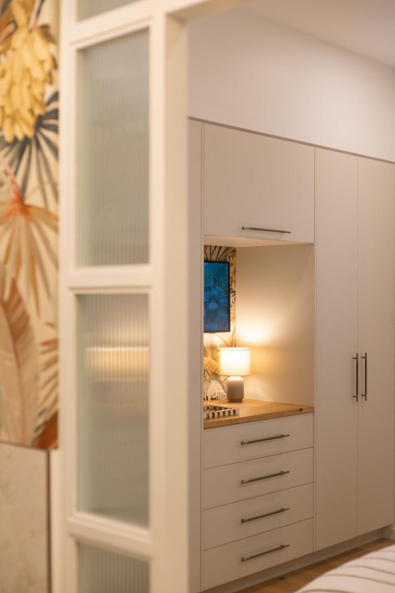 Monsoon Luxury Port Douglas