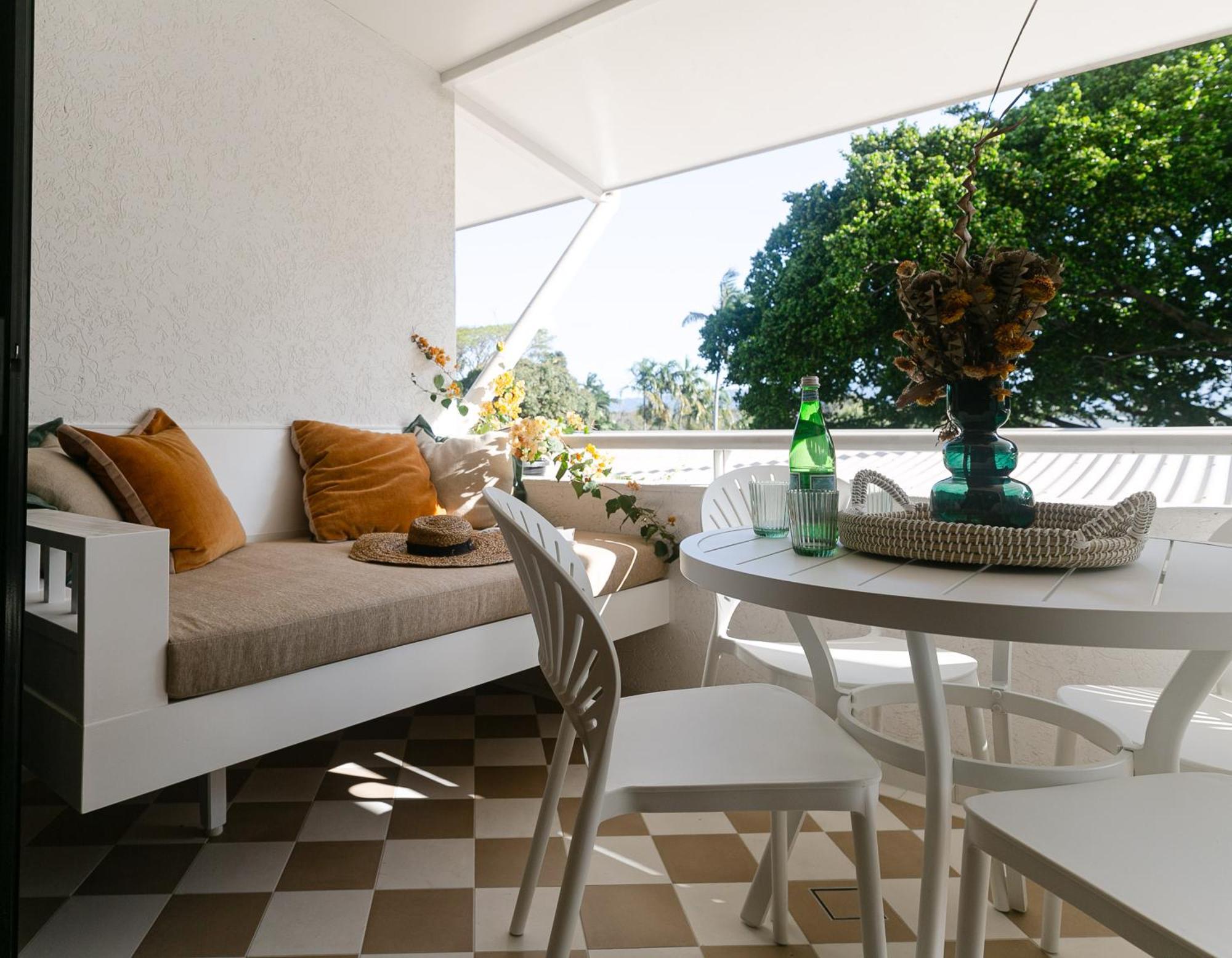Monsoon Luxury Apartment *
