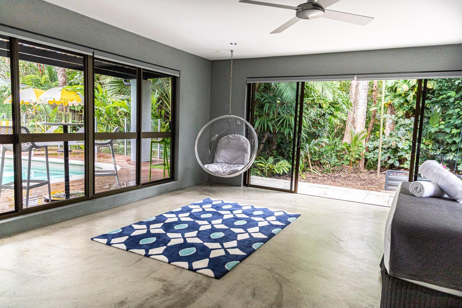Nava Chic Pool Oasis, Steps From The Villa Port Douglas