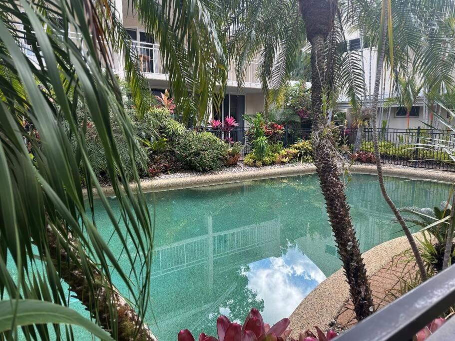 3 Yaringa * Port Douglas