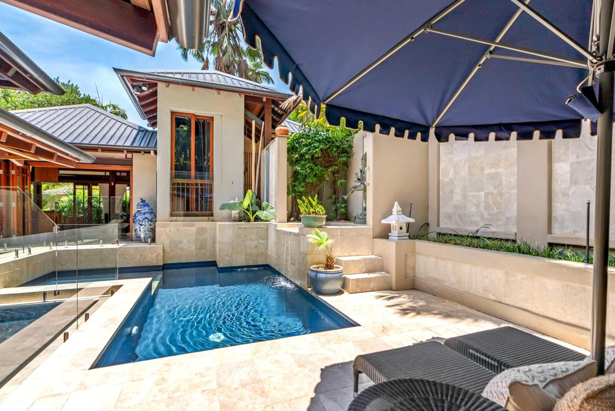 Villa Paradiso Pavilion - An Intimate Bali-Style Haven Port Douglas