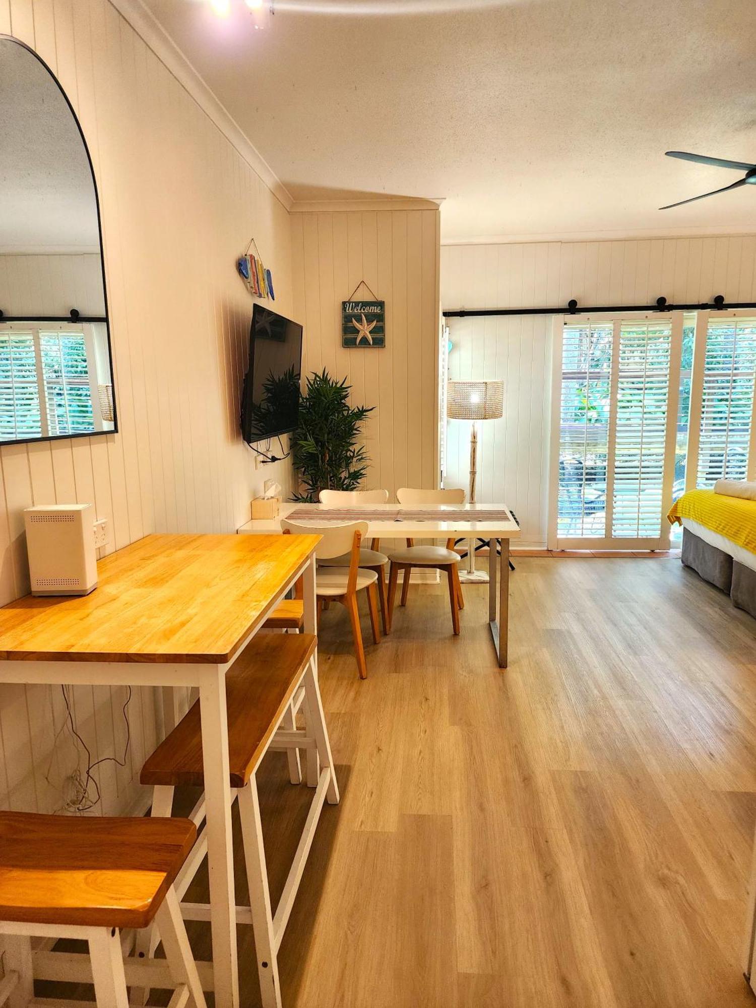 Ramada Apartment *