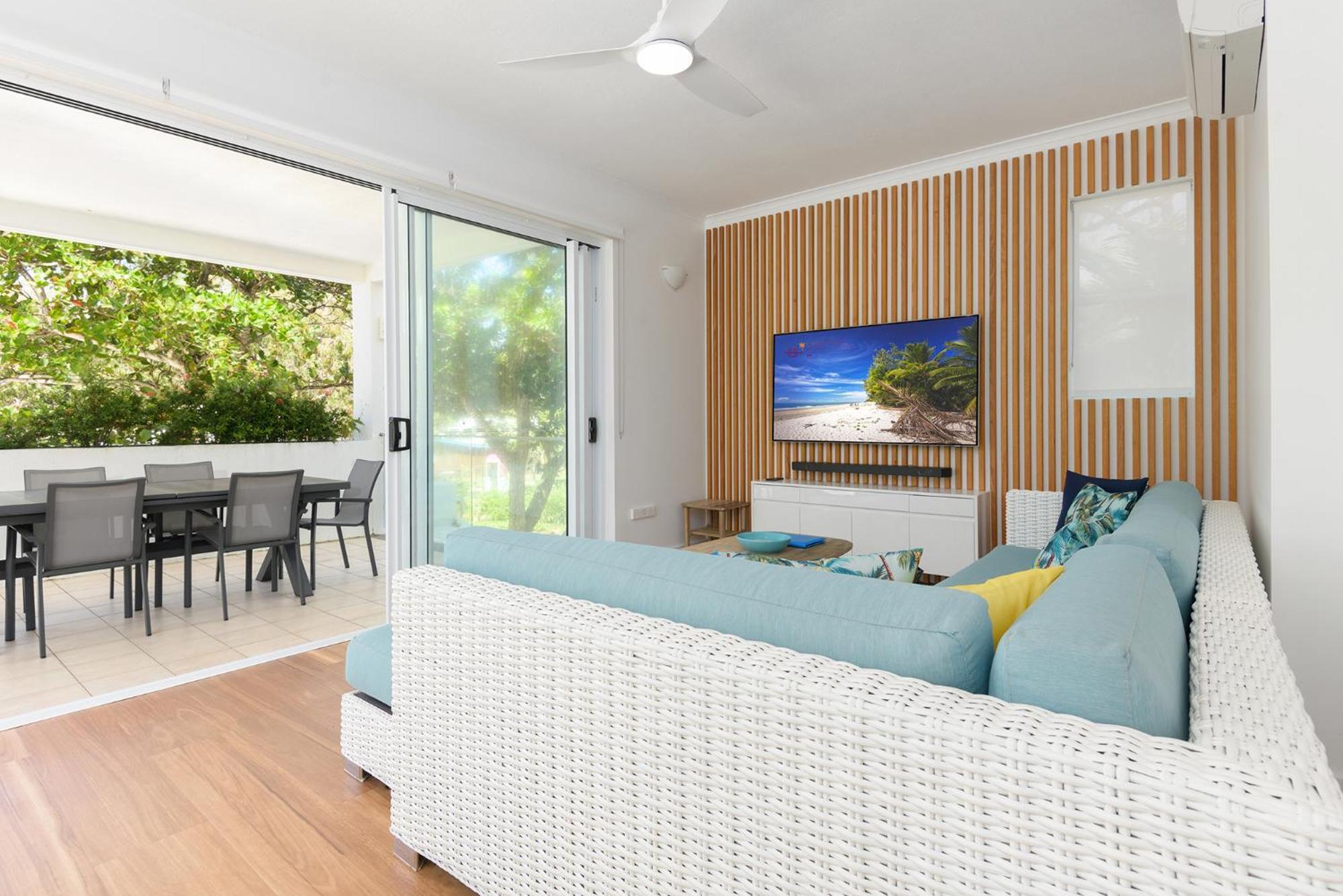 Beaches - Official Onsite Reception & Check In 4*