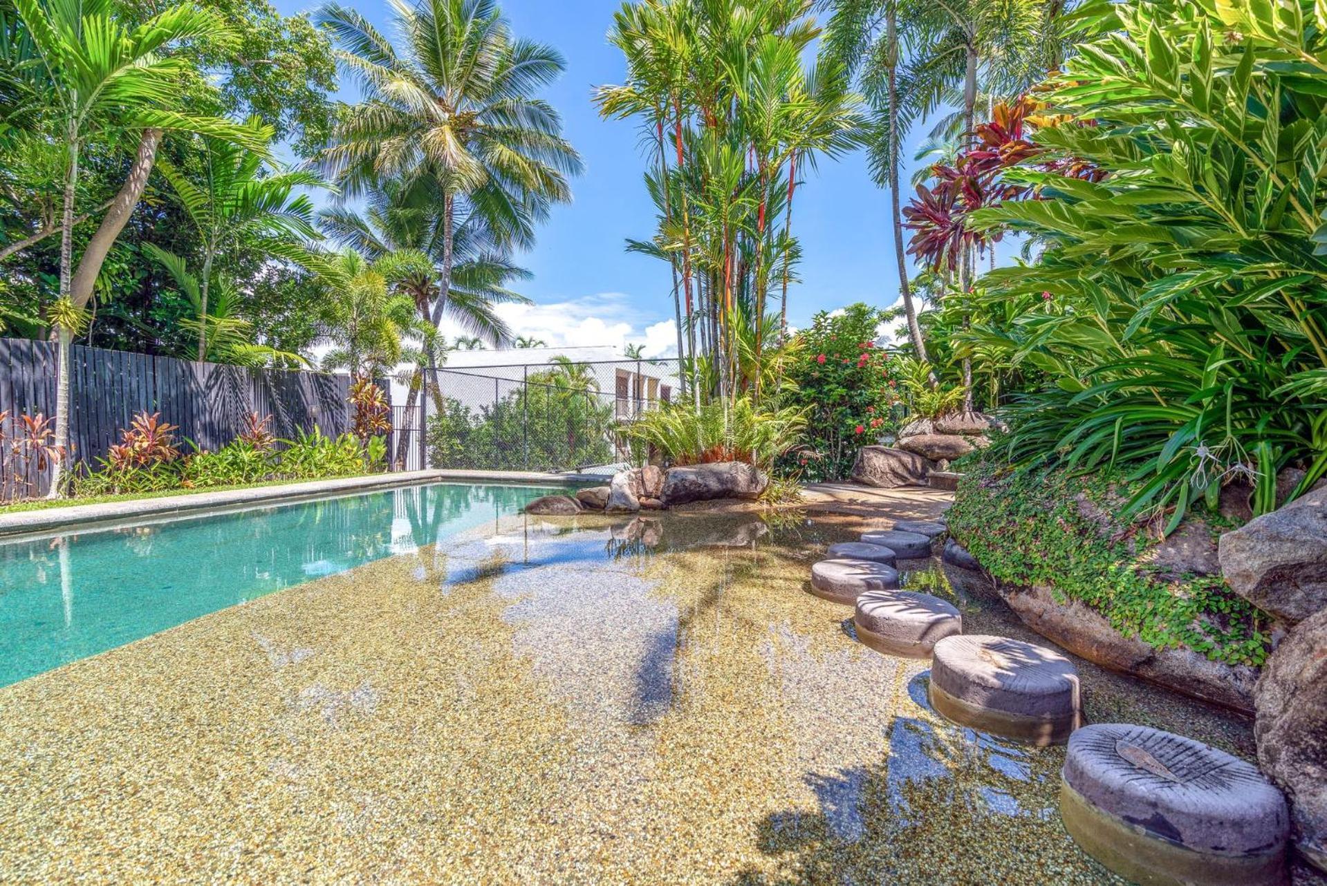 Holiday home The Point 10 Port Douglas