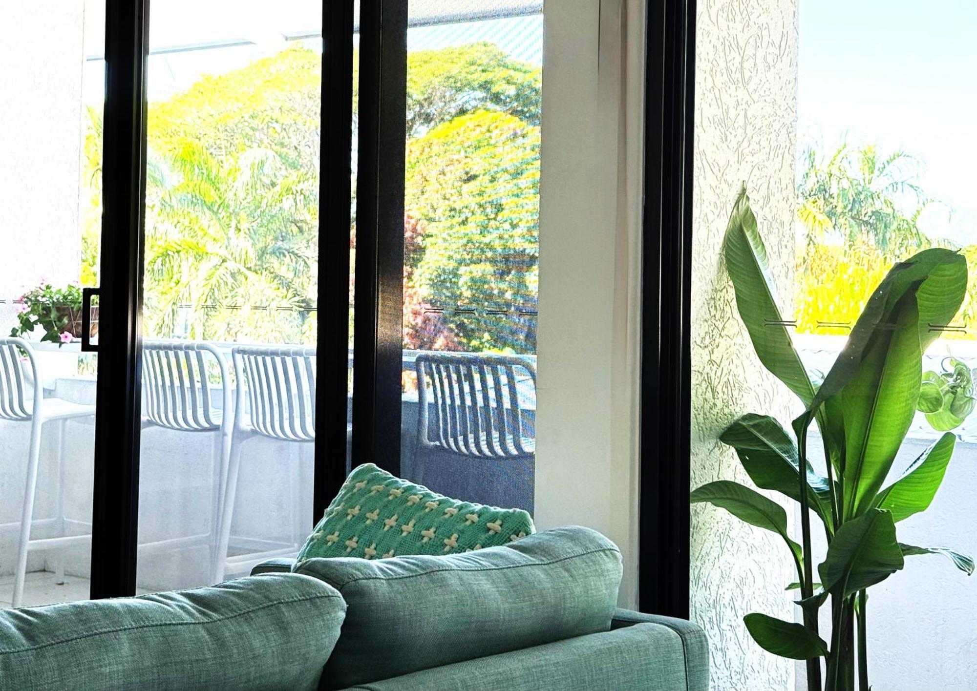 Reef Luxury Apartment Port Douglas
