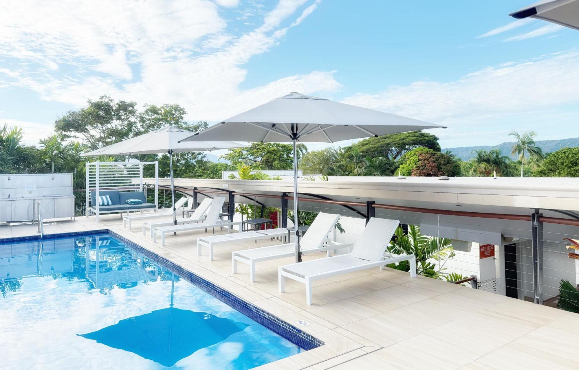 Reef Luxury *