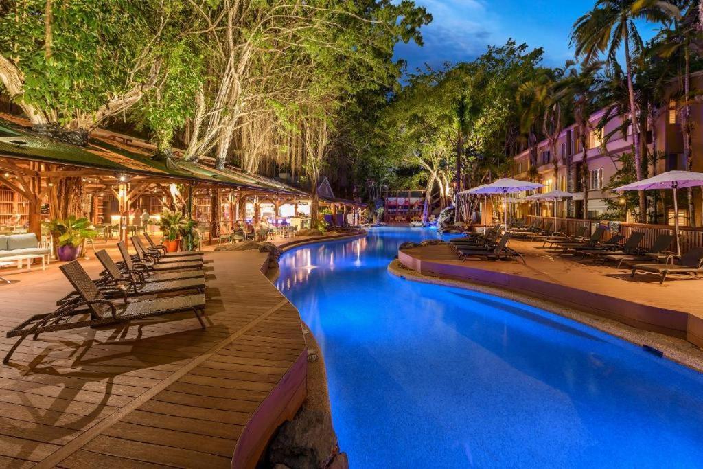 Sonia's At Ramada Free Wifi * Port Douglas