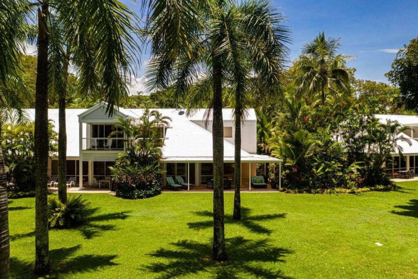 437 Coral Shore Villa