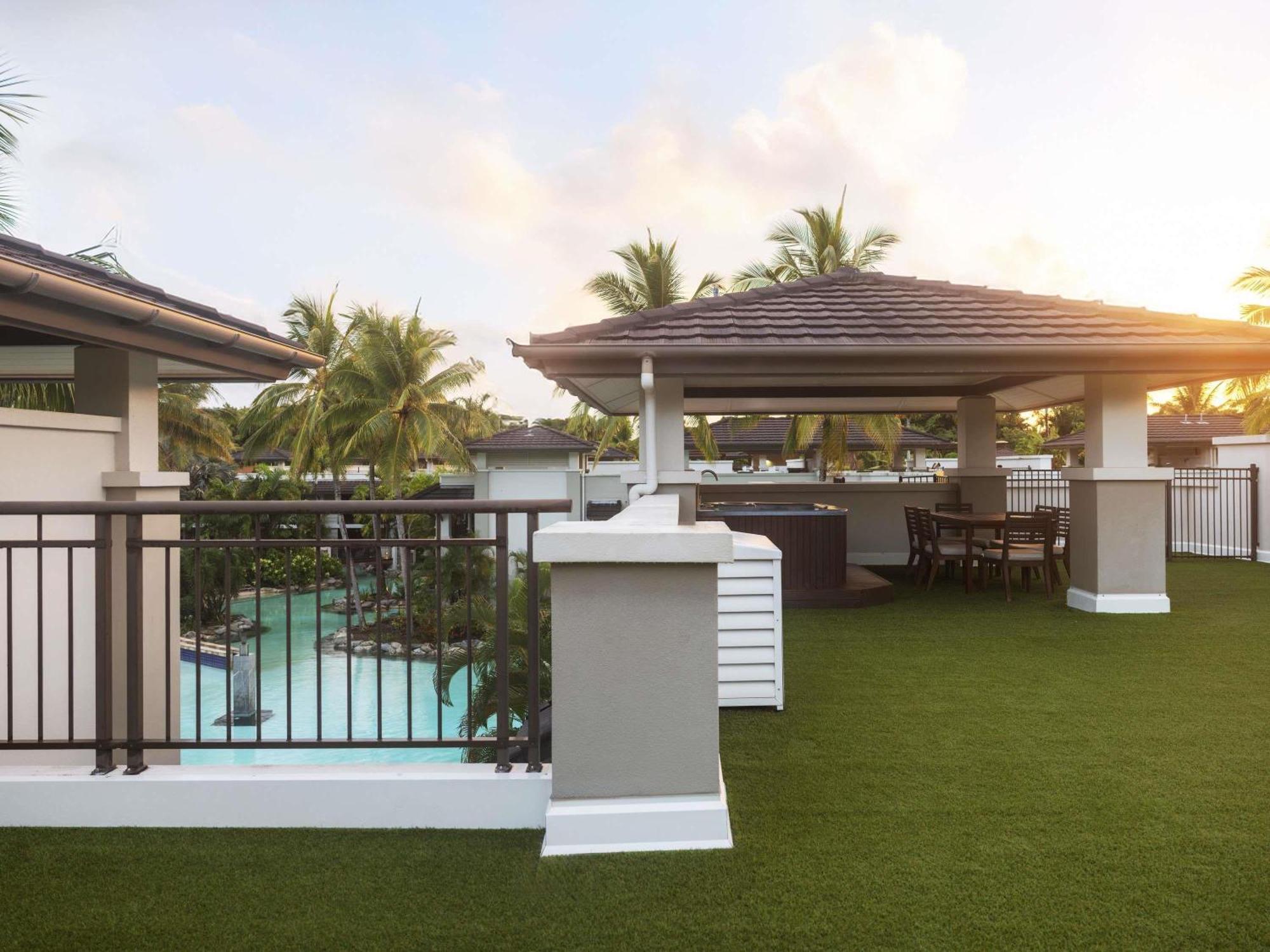 Pullman Sea Temple And Port Douglas