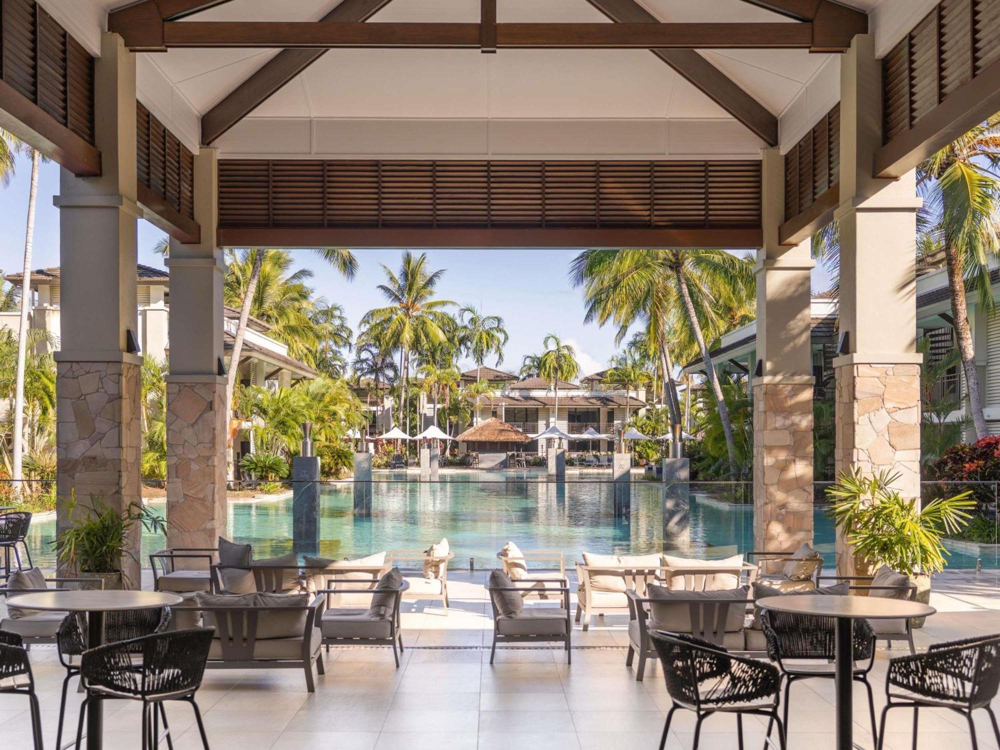 Pullman Sea Temple And Resort 5*