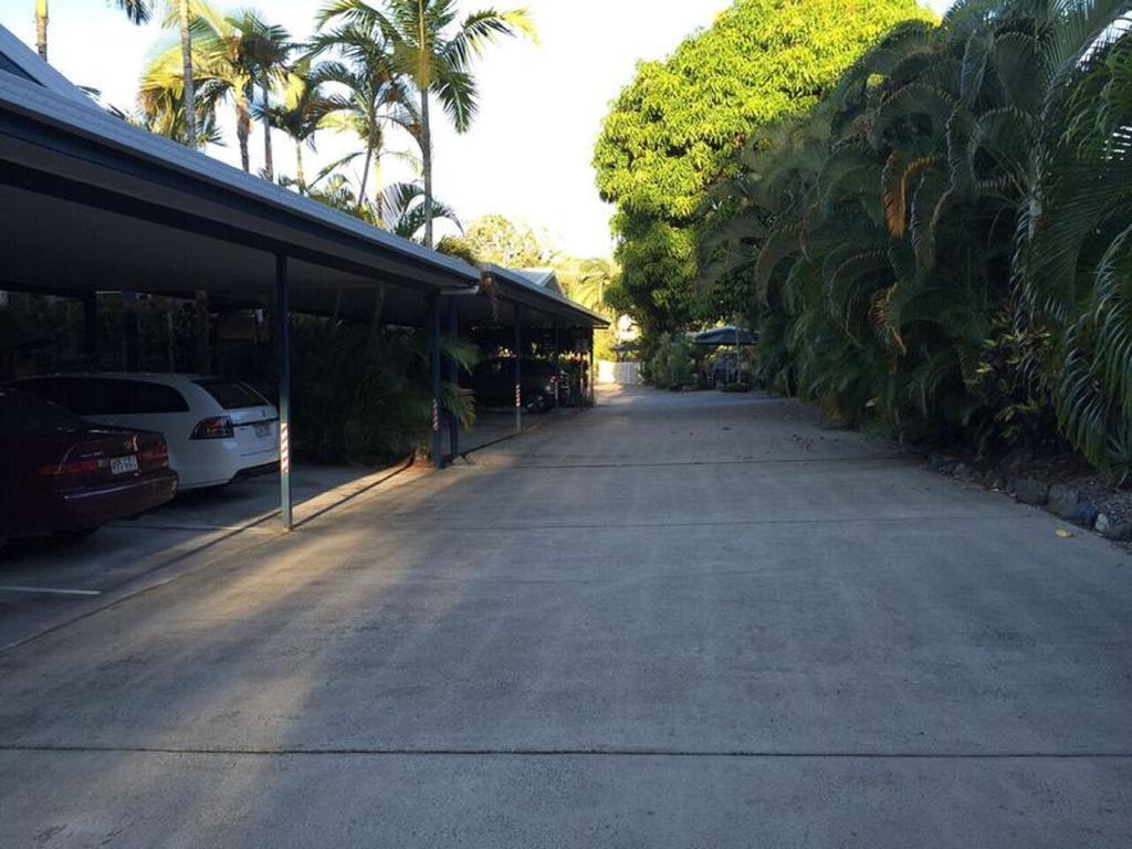 Motel Lazy Lizard Motor Port Douglas