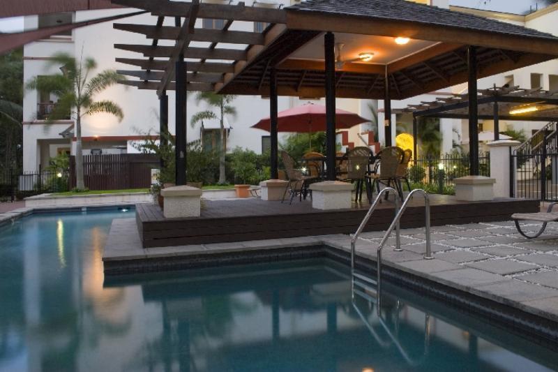 Aparthotel The Mediterranean Port Douglas
