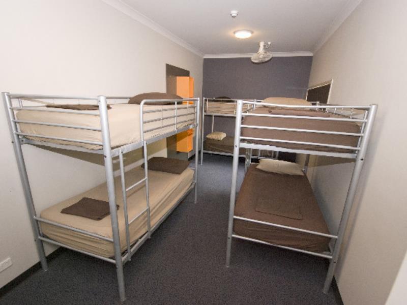Hostel Global Backpackers Port Douglas