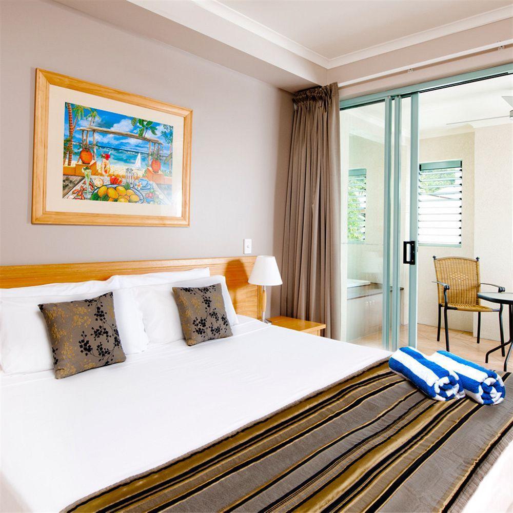 Mantra In The Village Hotel Port Douglas