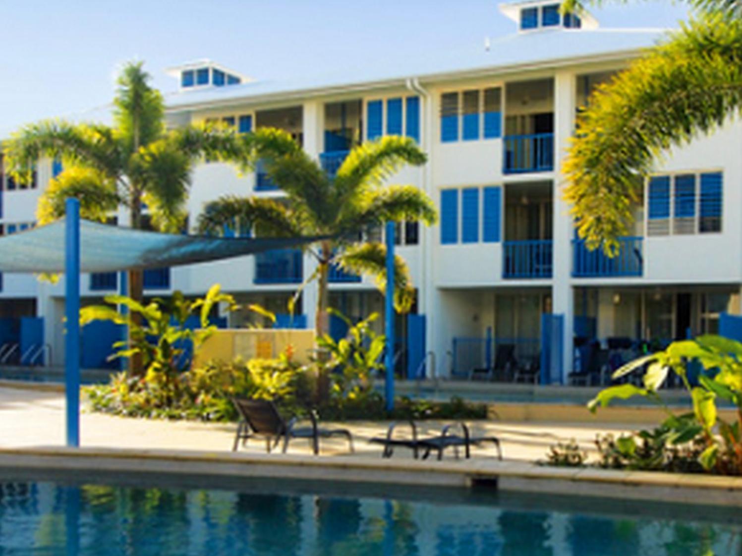 Silkari Lagoons Aparthotel 4*