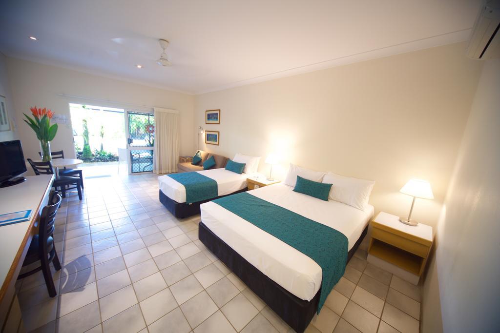 Lazy Lizard Motor Motel Port Douglas
