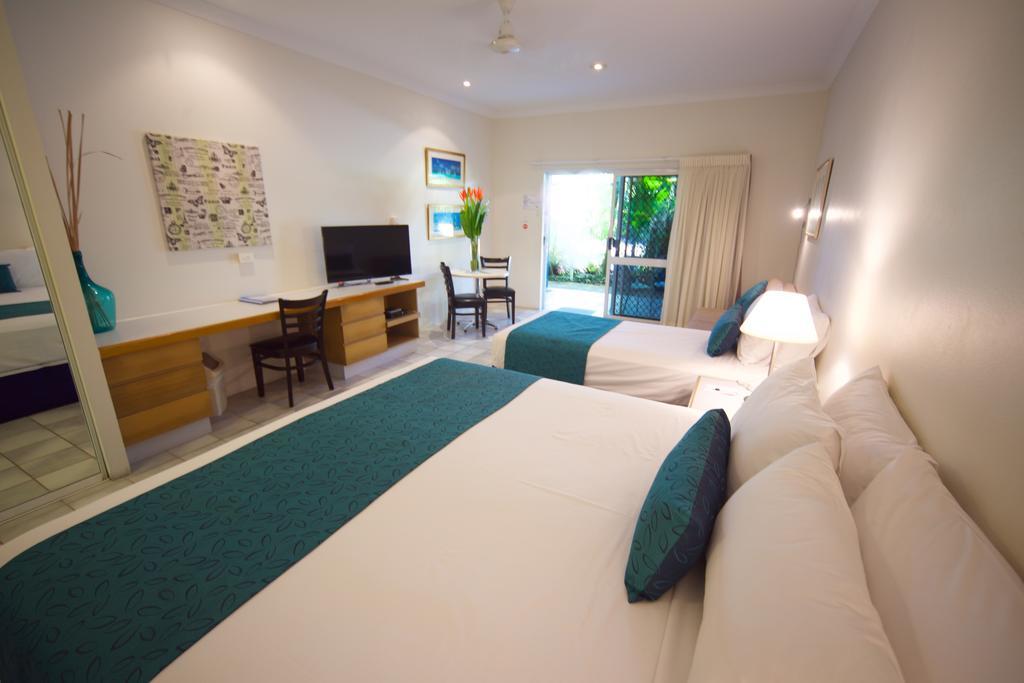 Lazy Lizard Motor Motel 3*