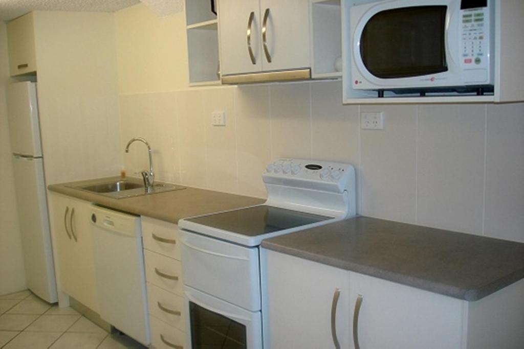 The Queenslander Aparthotel Port Douglas
