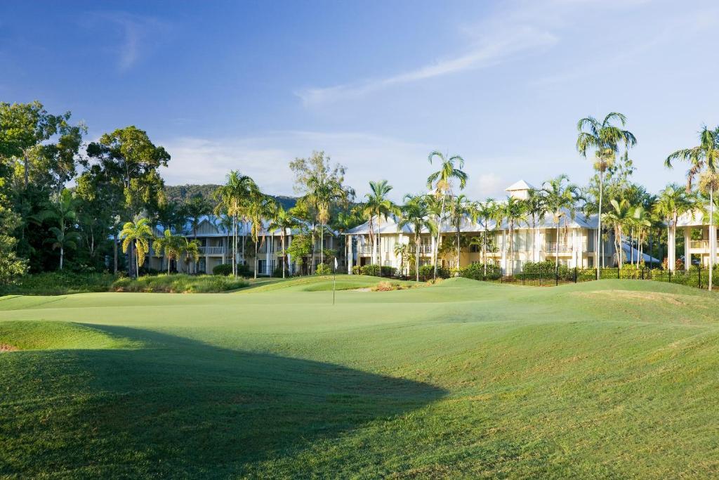 Paradise Links Resort 4*