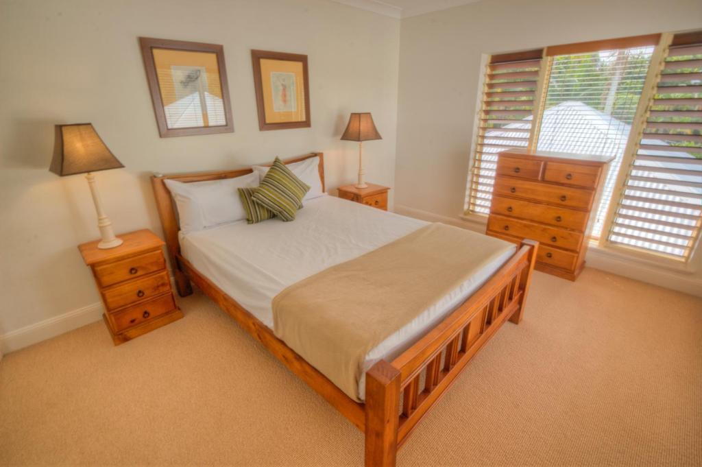 Paradise Links Resort